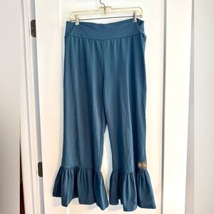 Matilda Jane Teal Blue Ruffle Hem Knit Pants. Pull on. Super cute! Sz L